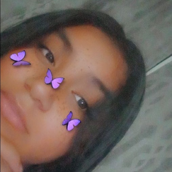 nayeli121011